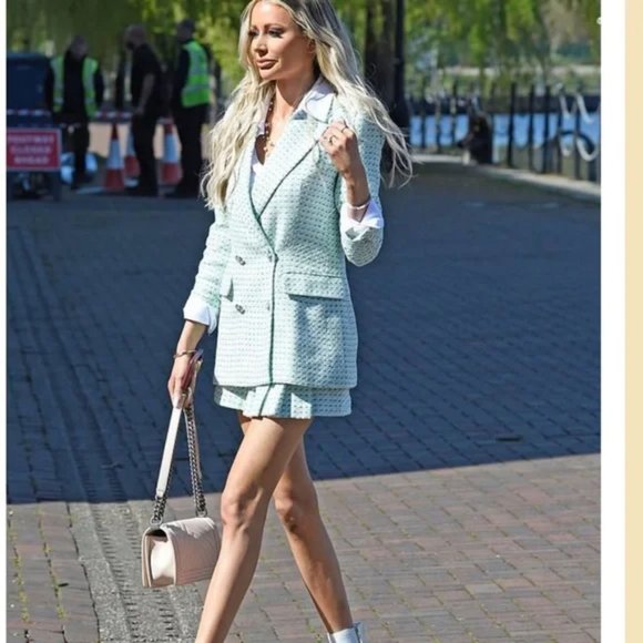 ZARA 2 Piece Textured Double Breastex Check Blazer And Structured Skirt - Picture 3 of 12